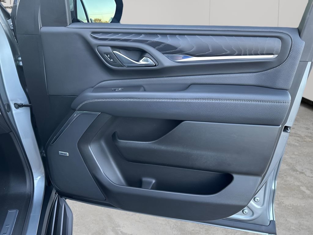 Used 2024 GMC Yukon Denali image 13