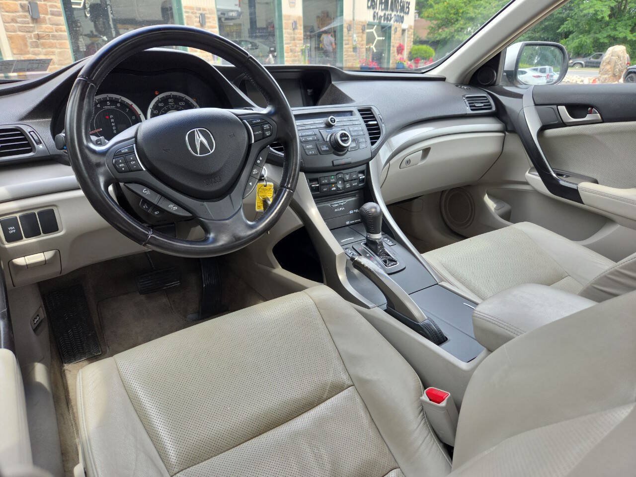 Used 2010 Acura TSX w/ Technology Package FWD image 22