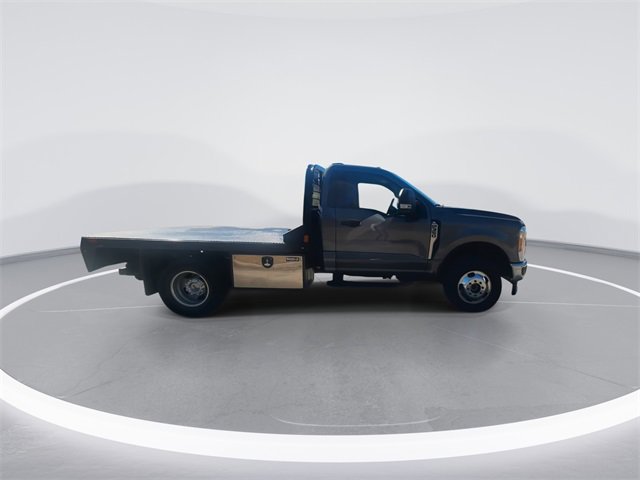 Used 2023 Ford F350 XL w/ XL Chrome Package image 12