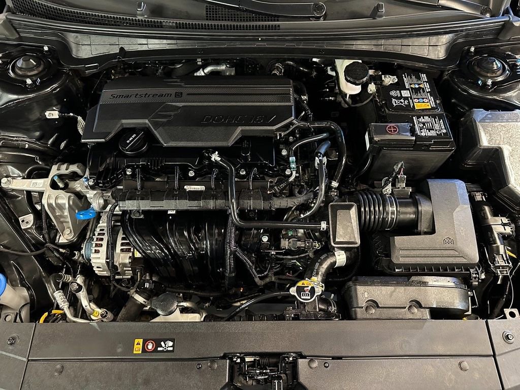 Used 2025 Kia K4 LXS image 23