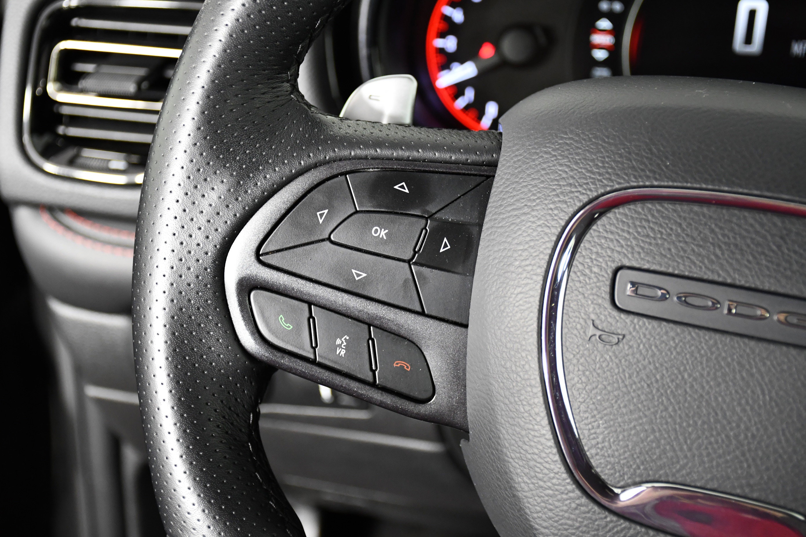 Used 2025 Dodge Durango GT image 14