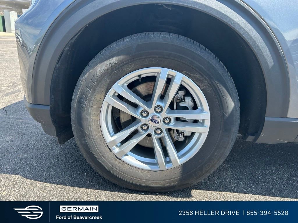Used 2022 Ford Explorer XLT AWD/4WD image 4