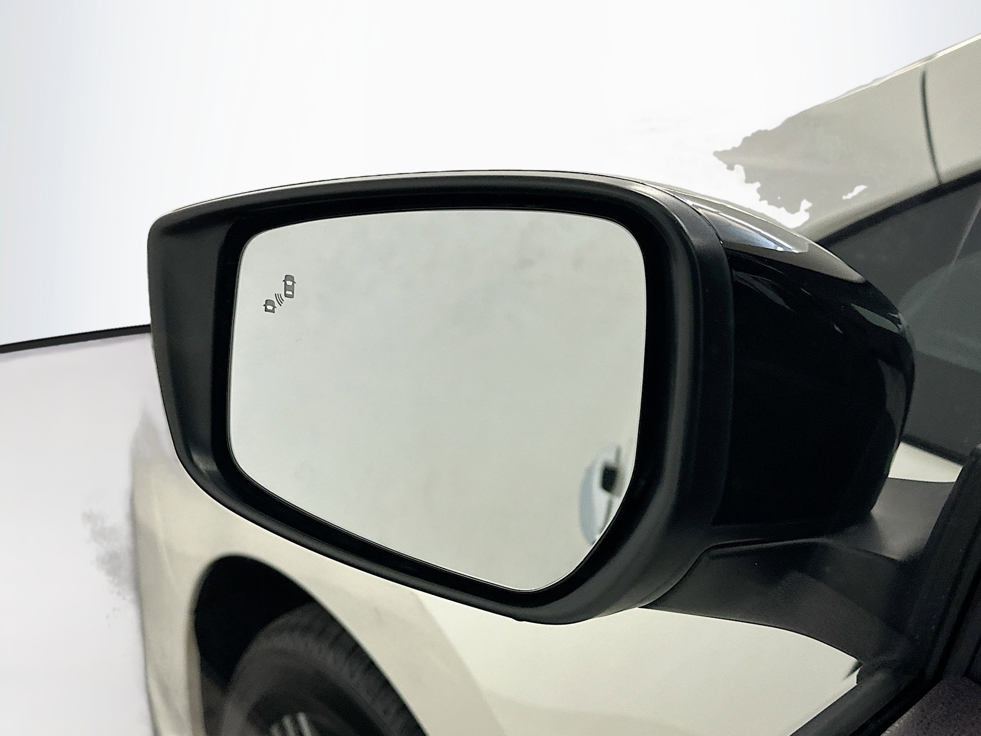 Used 2025 Nissan Leaf SV Plus FWD image 16
