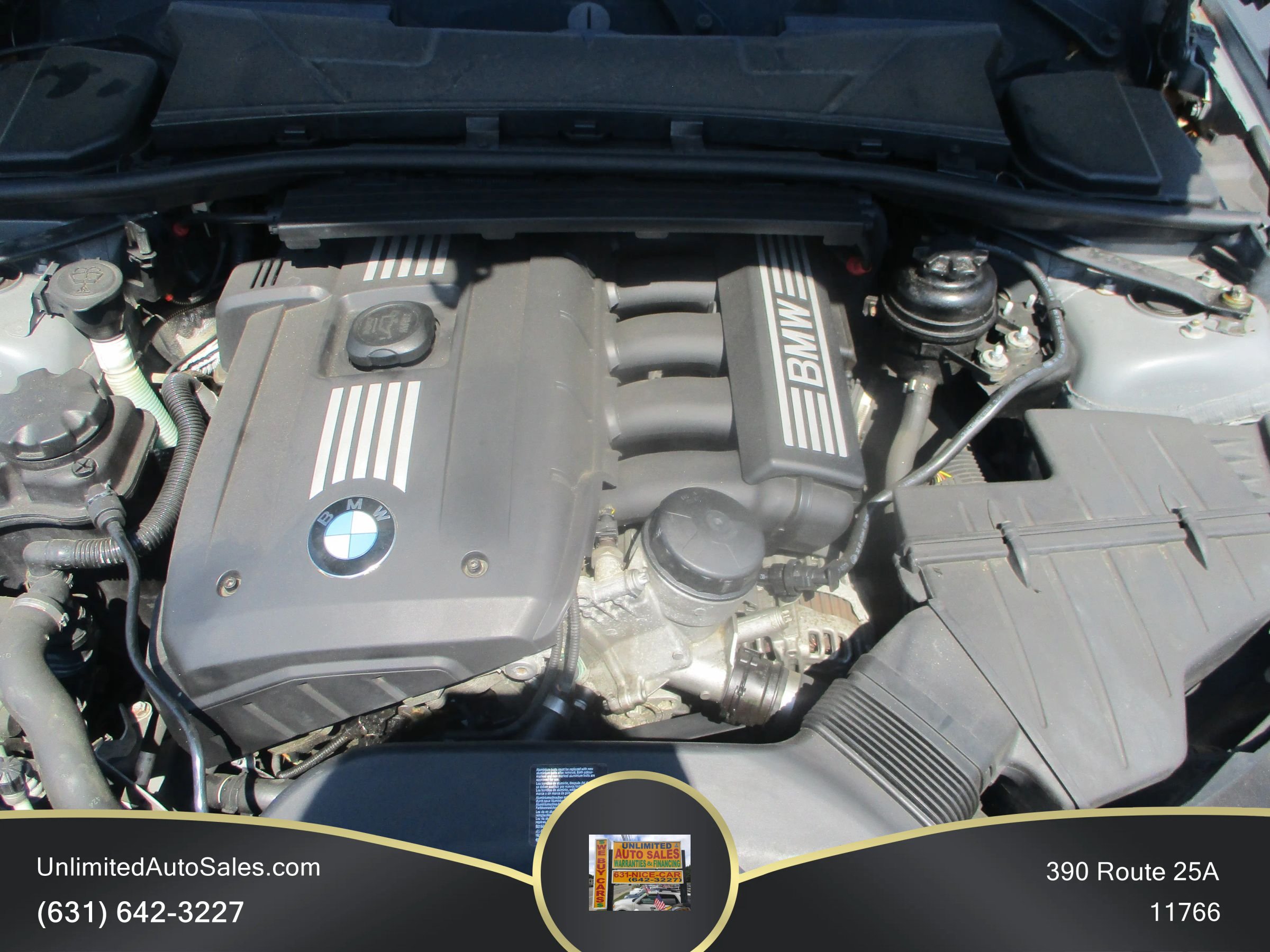 Used 2012 BMW 328i xDrive Coupe AWD/4WD image 11