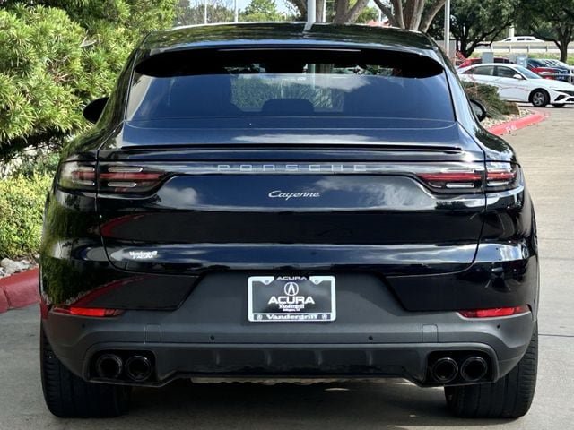 Used 2022 Porsche Cayenne Platinum Edition AWD/4WD image 5