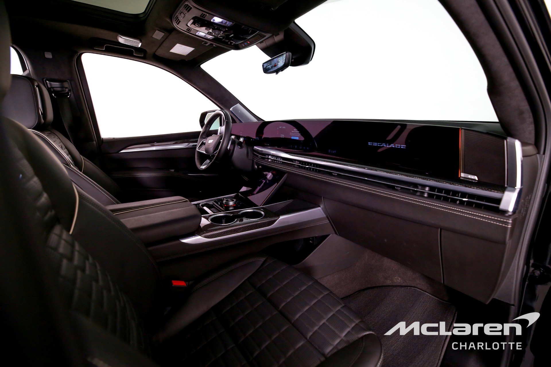 Used 2025 Cadillac Escalade ESV V image 34