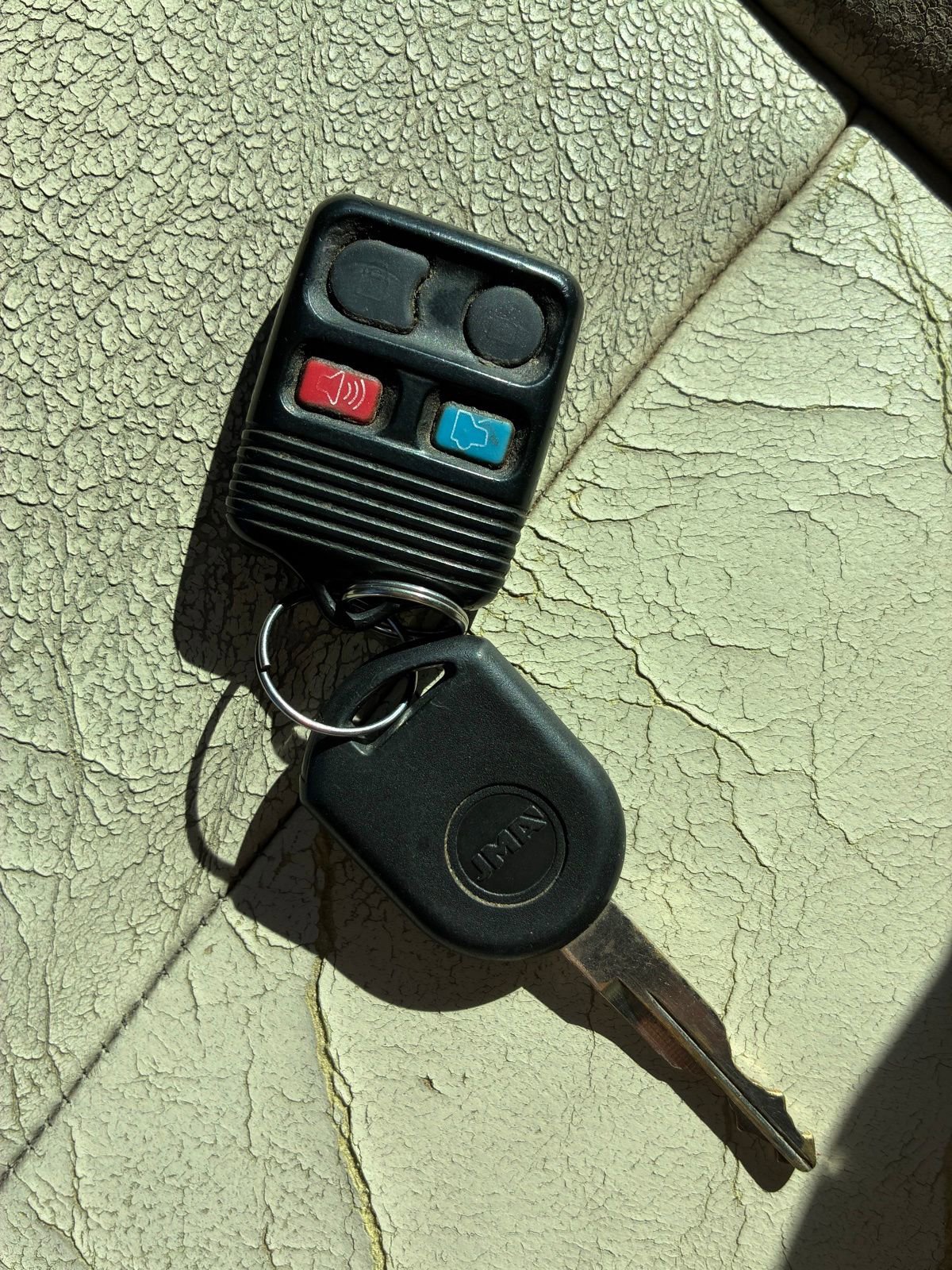 Used 2006 Ford Explorer Eddie Bauer RWD image 11