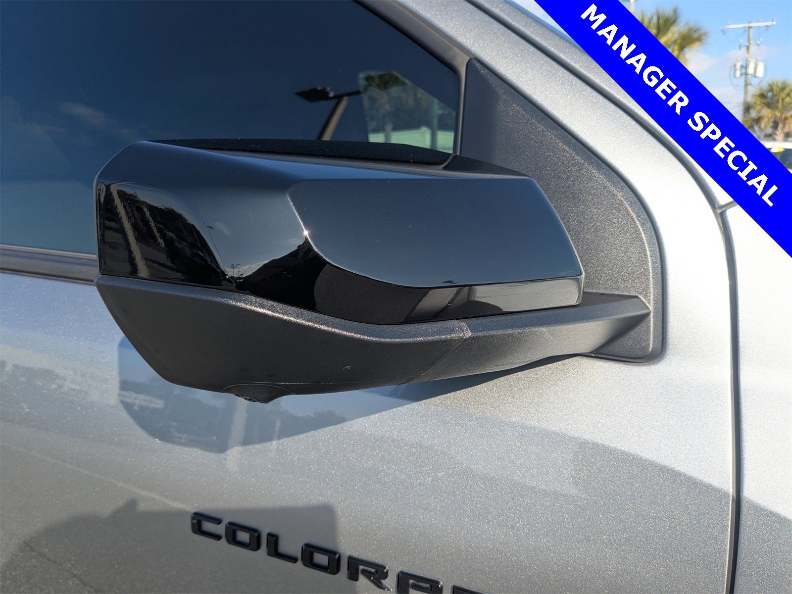 Used 2024 Chevrolet Colorado ZR2 w/ ZR2 Bison Edition image 12