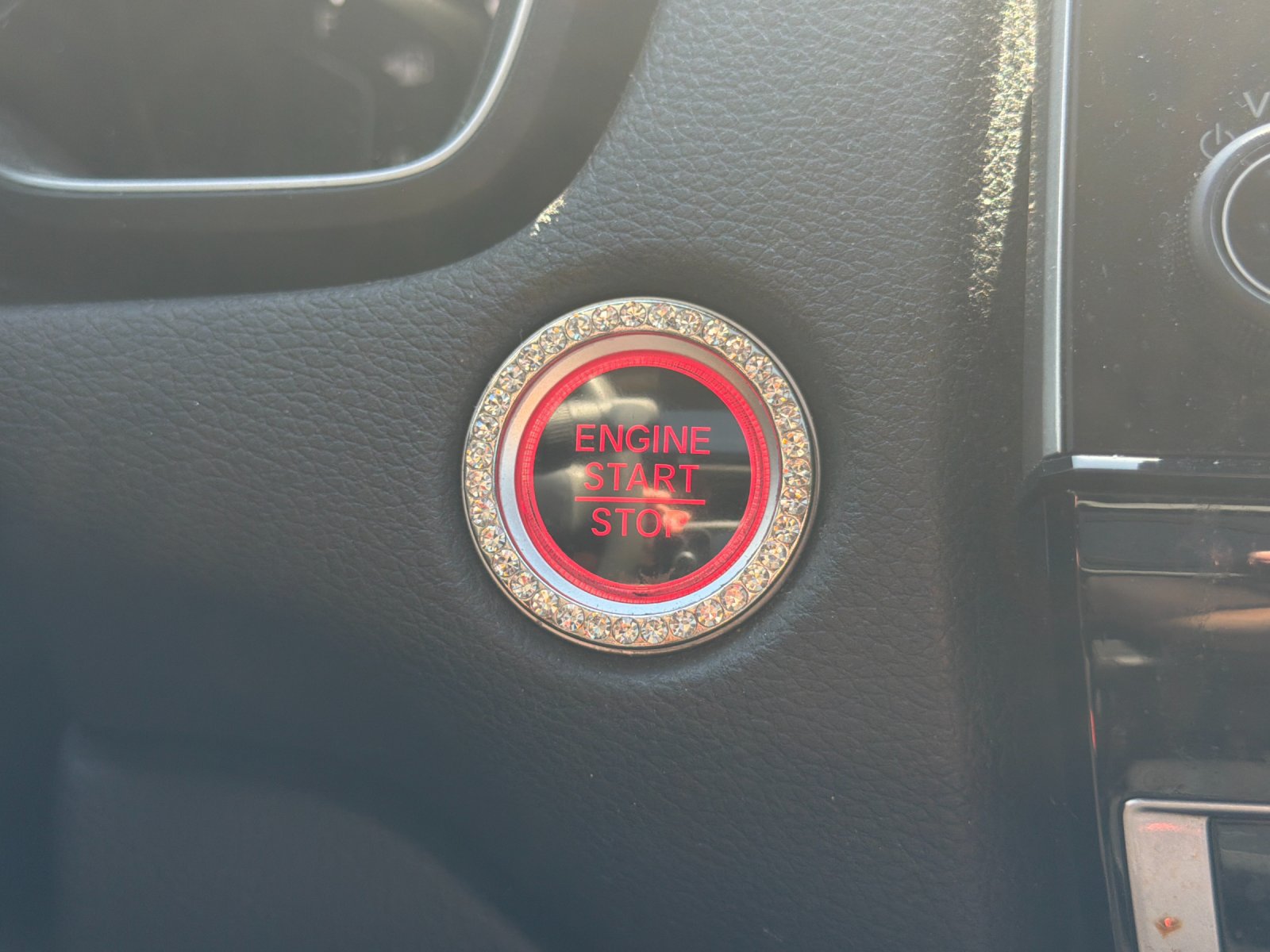 Used 2018 Honda CR-V EX image 16