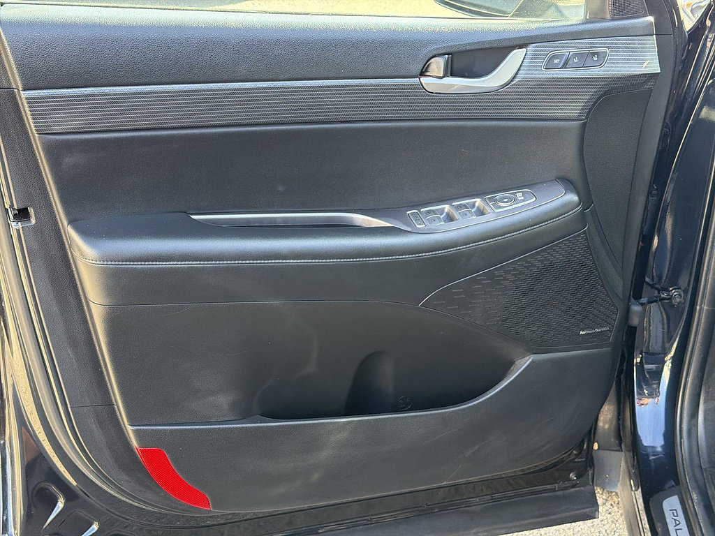 Used 2023 Hyundai Palisade Limited FWD image 22