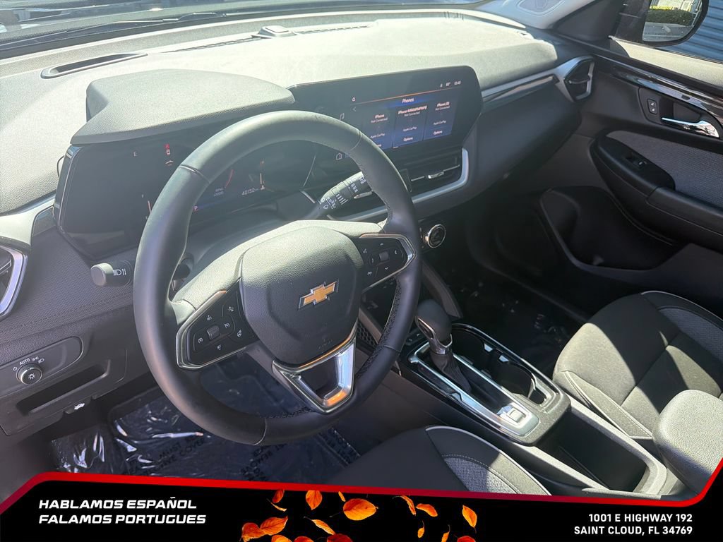 Used 2024 Chevrolet TrailBlazer LT w/ Convenience Package AWD/4WD image 19