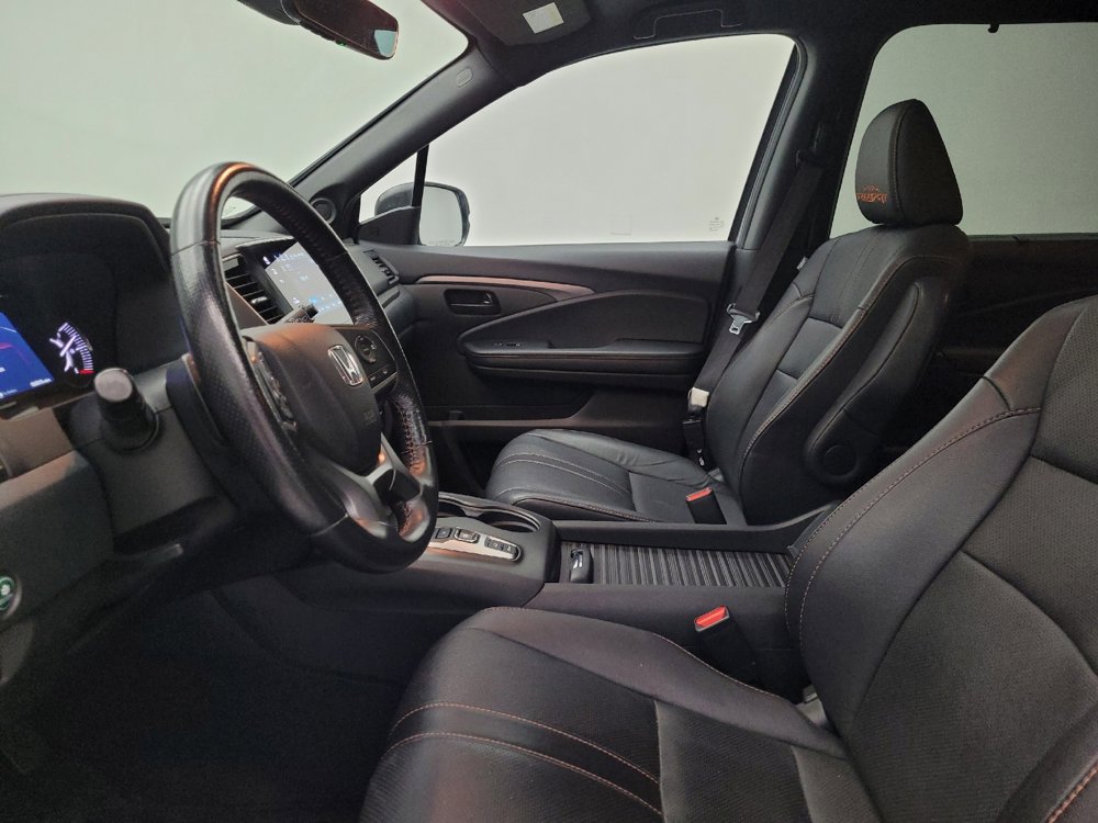 Used 2022 Honda Passport TrailSport image 17