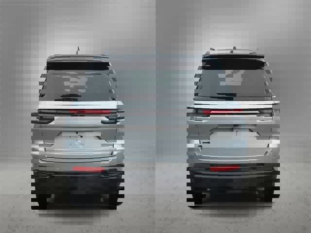 New 2025 Jeep Grand Cherokee Limited image 7