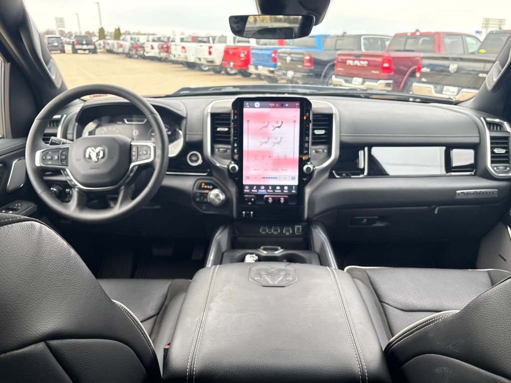 Used 2025 RAM 1500 Laramie image 16