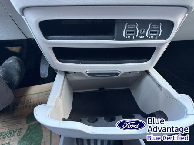 Used 2024 Chrysler Pacifica Touring-L image 27