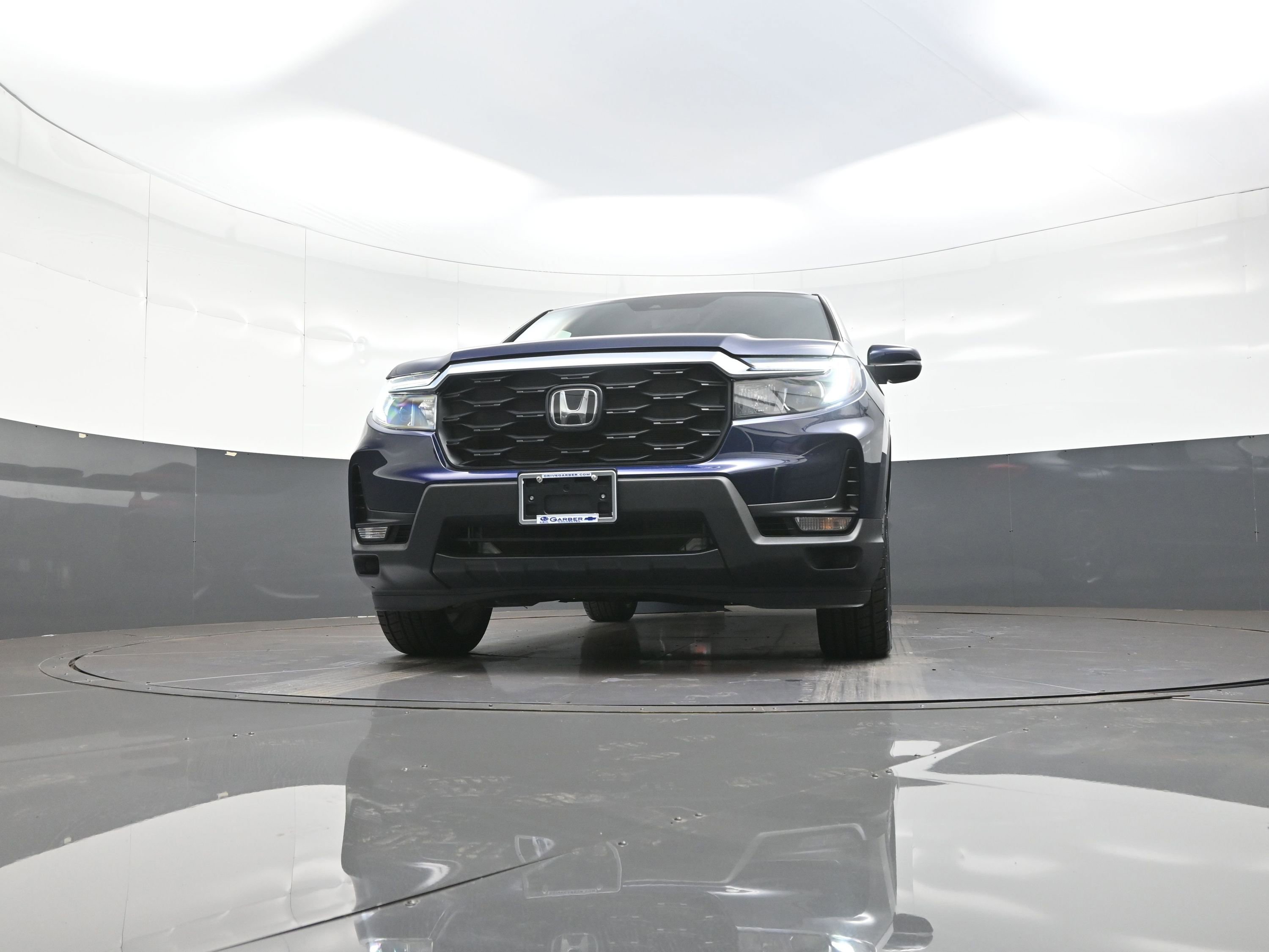 Used 2023 Honda Passport EX-L image 10