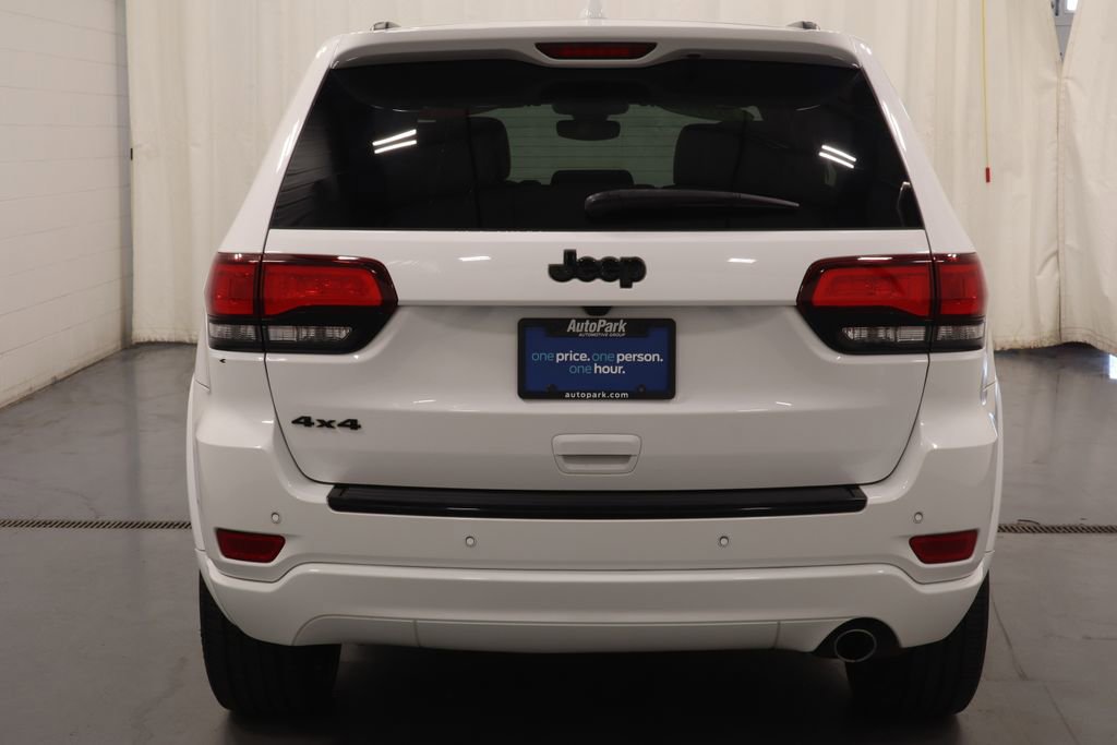 Certified 2018 Jeep Grand Cherokee Altitude AWD/4WD image 7