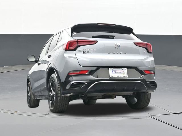 Used 2024 Buick Encore GX Sport Touring image 47