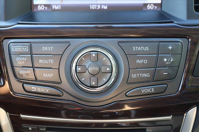 Used 2016 Nissan Pathfinder Platinum AWD/4WD image 19