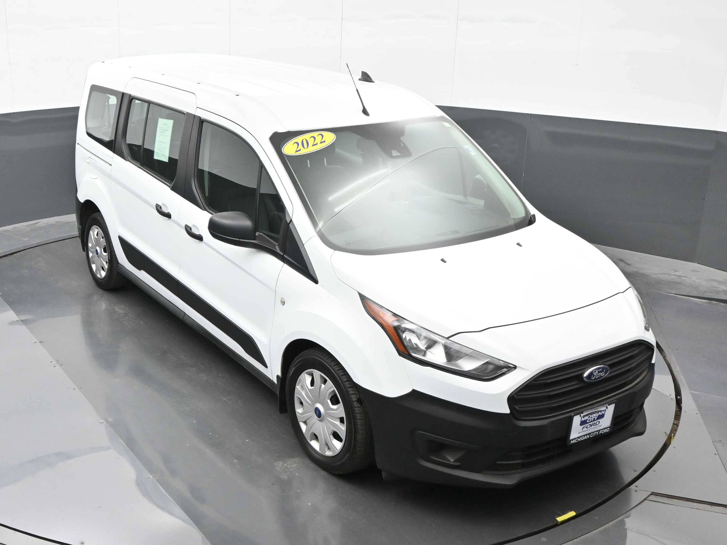 Used 2022 Ford Transit Connect XL image 31