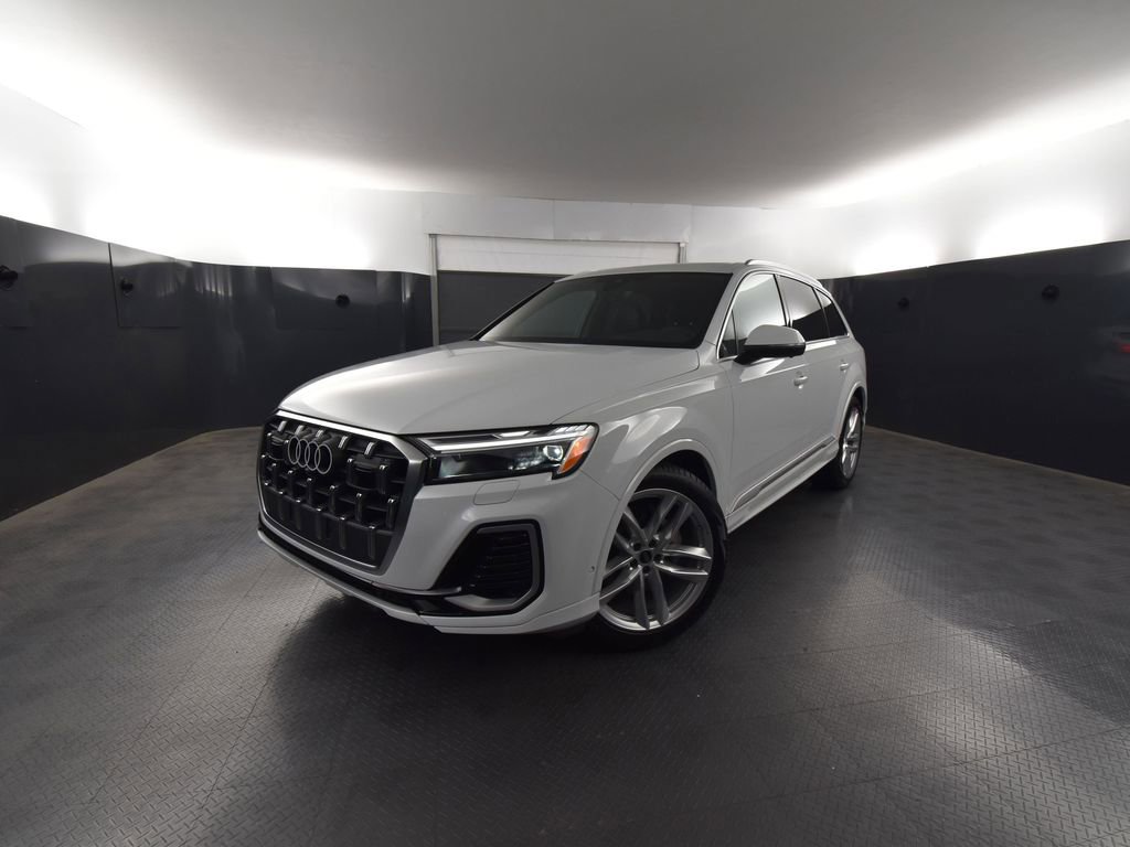 New 2025 Audi Q7 3.0T Premium Plus