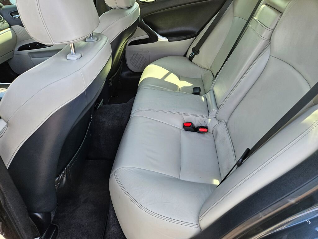 Used 2011 Lexus IS 250 image 13