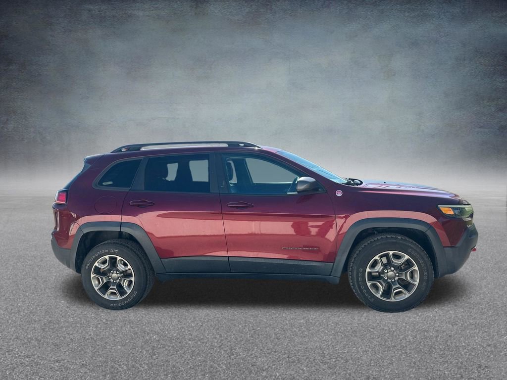Used 2019 Jeep Cherokee Trailhawk w/ Cold Weather Group image 5