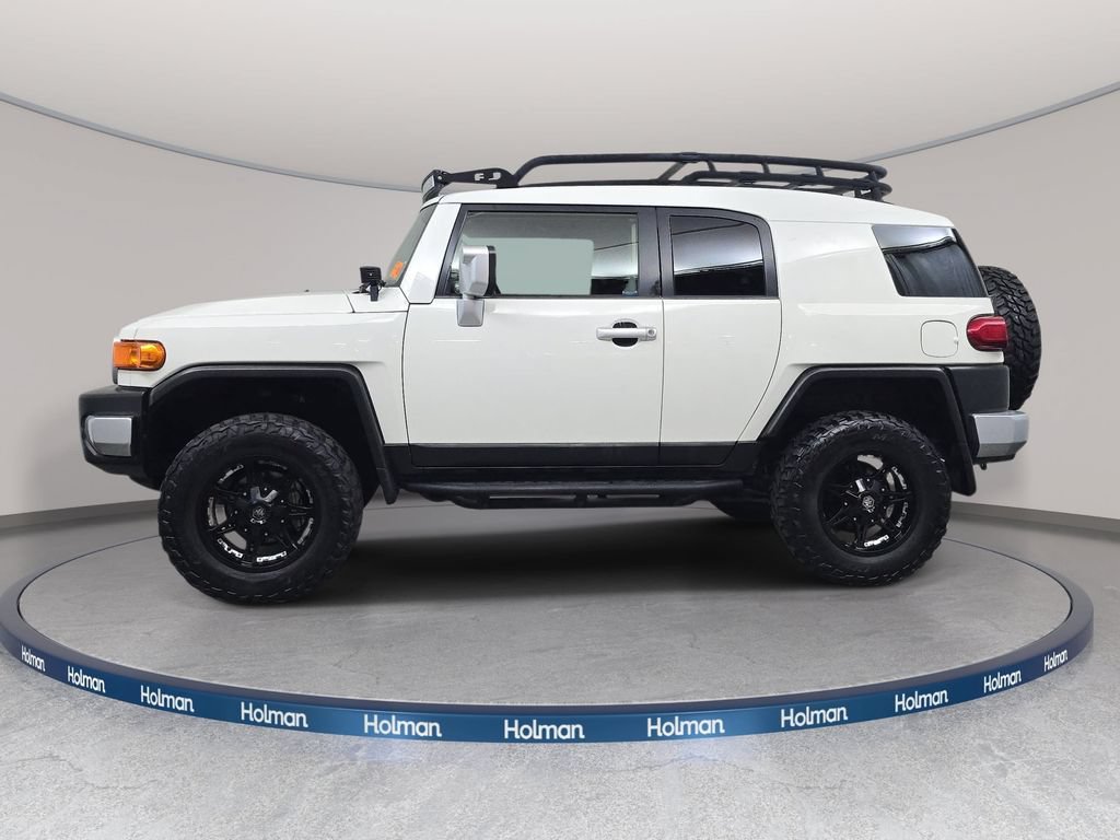 Used 2012 Toyota FJ Cruiser 4WD w/ Convenience Pkg image 9