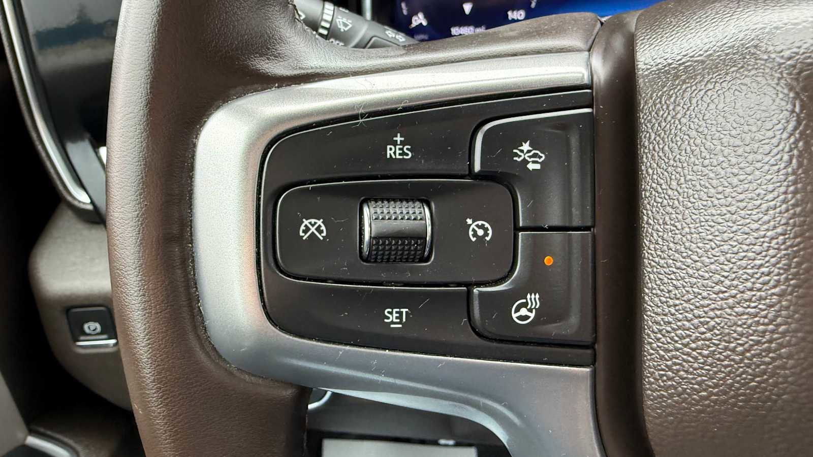 Used 2024 Chevrolet Silverado 3500 LTZ w/ LTZ Plus Package AWD/4WD image 15