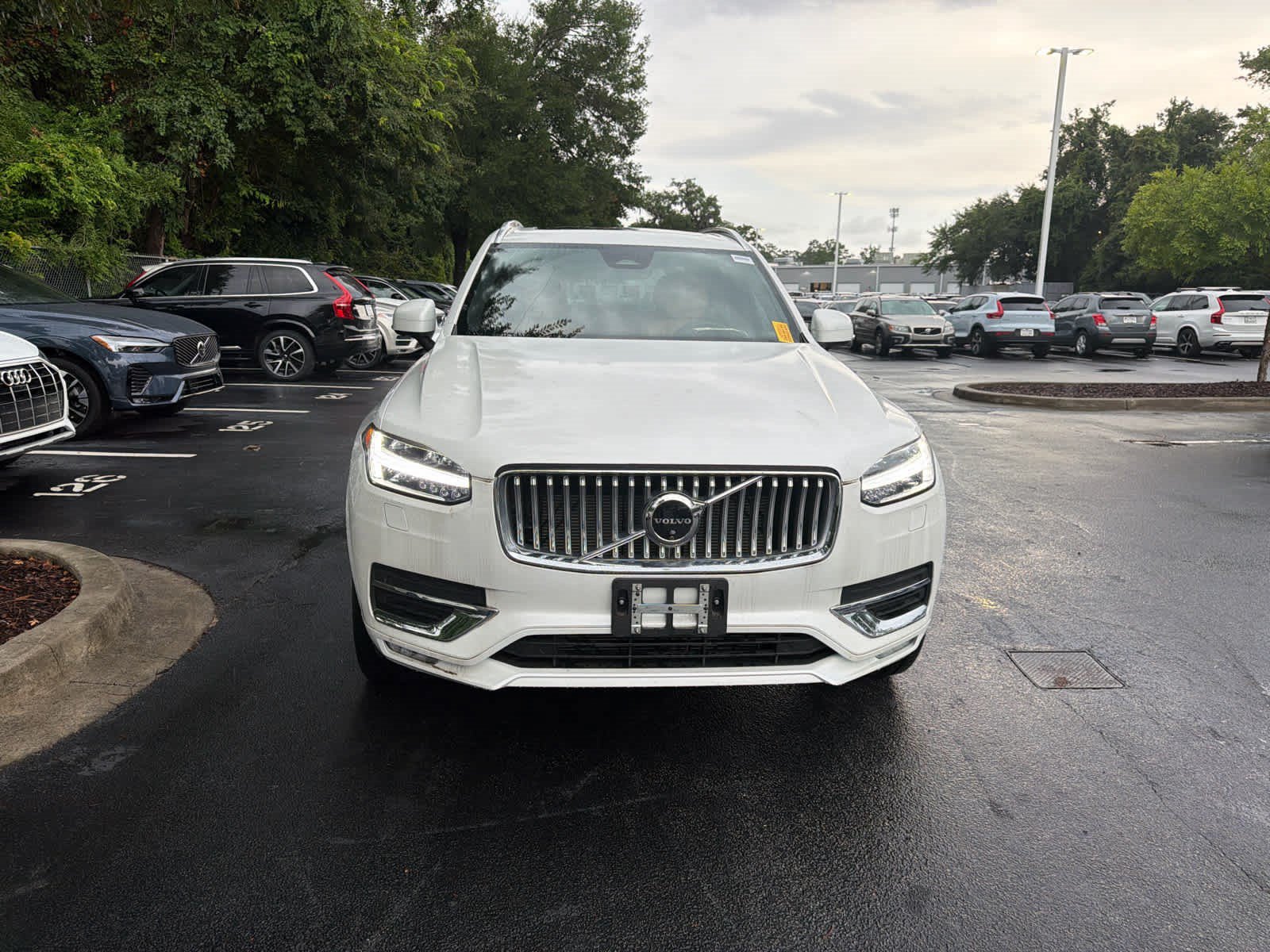 Used 2024 Volvo XC90 B6 Ultimate AWD/4WD image 22