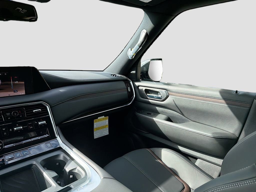 New 2026 Nissan Armada SL image 25