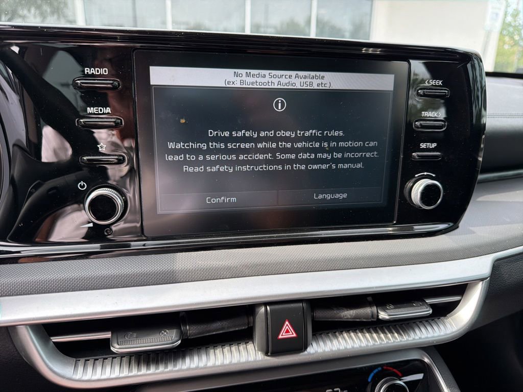 Used 2021 Kia K5 LX FWD image 9