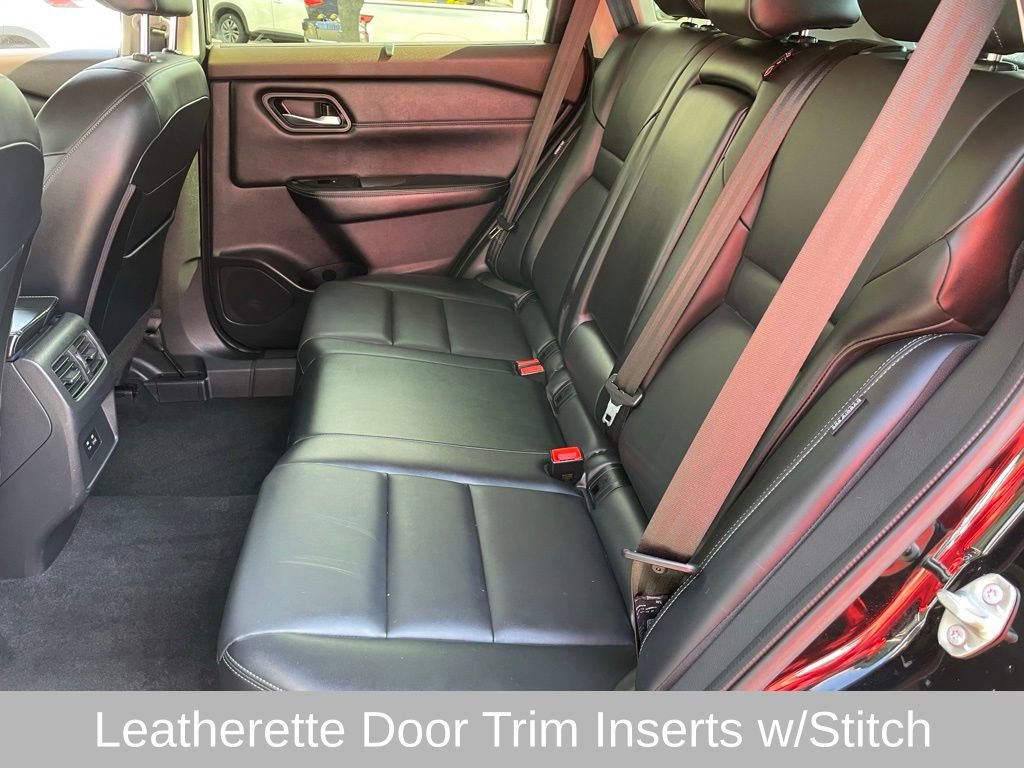 Certified 2023 Nissan Rogue SV w/ SV Premium B Package AWD/4WD image 8