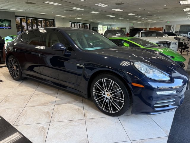 Used 2016 Porsche Panamera 4 Edition w/ Premium Package Plus AWD/4WD image 27