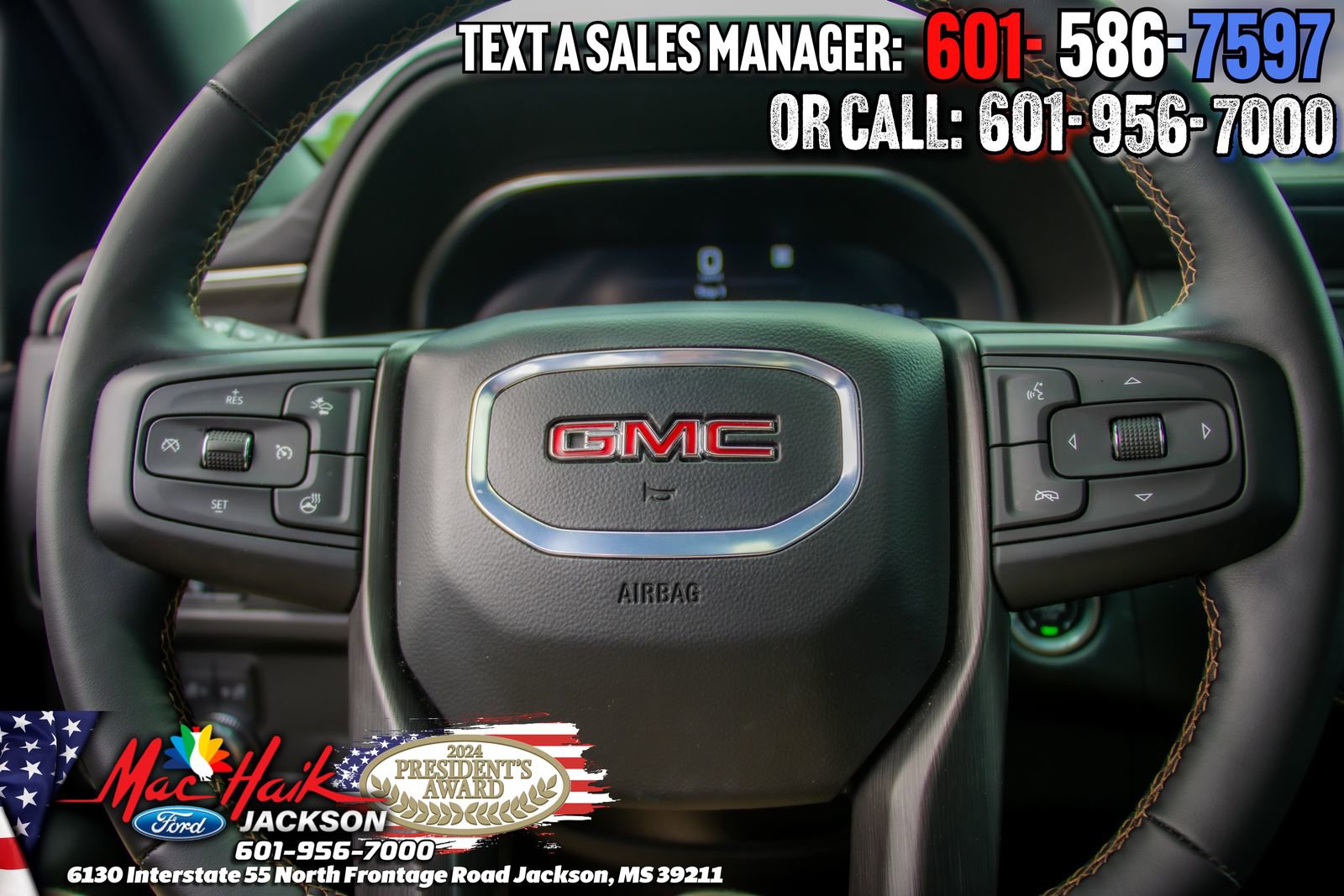 Used 2024 GMC Yukon AT4 w/ Technology Package image 14