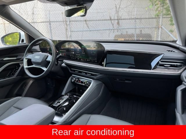 Certified 2025 Audi Q5 Premium w/ Convenience Package AWD/4WD image 20
