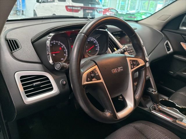 Used 2017 GMC Terrain SLE w/ Nightfall Package AWD/4WD image 18
