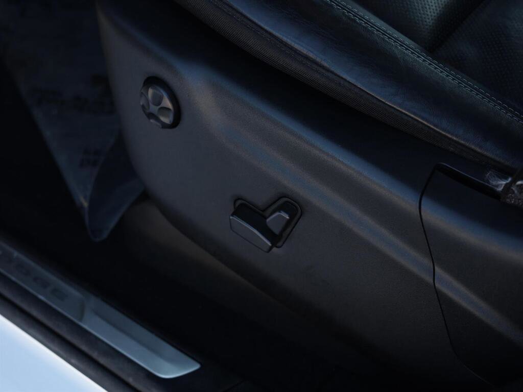 Used 2021 Dodge Durango Citadel image 7