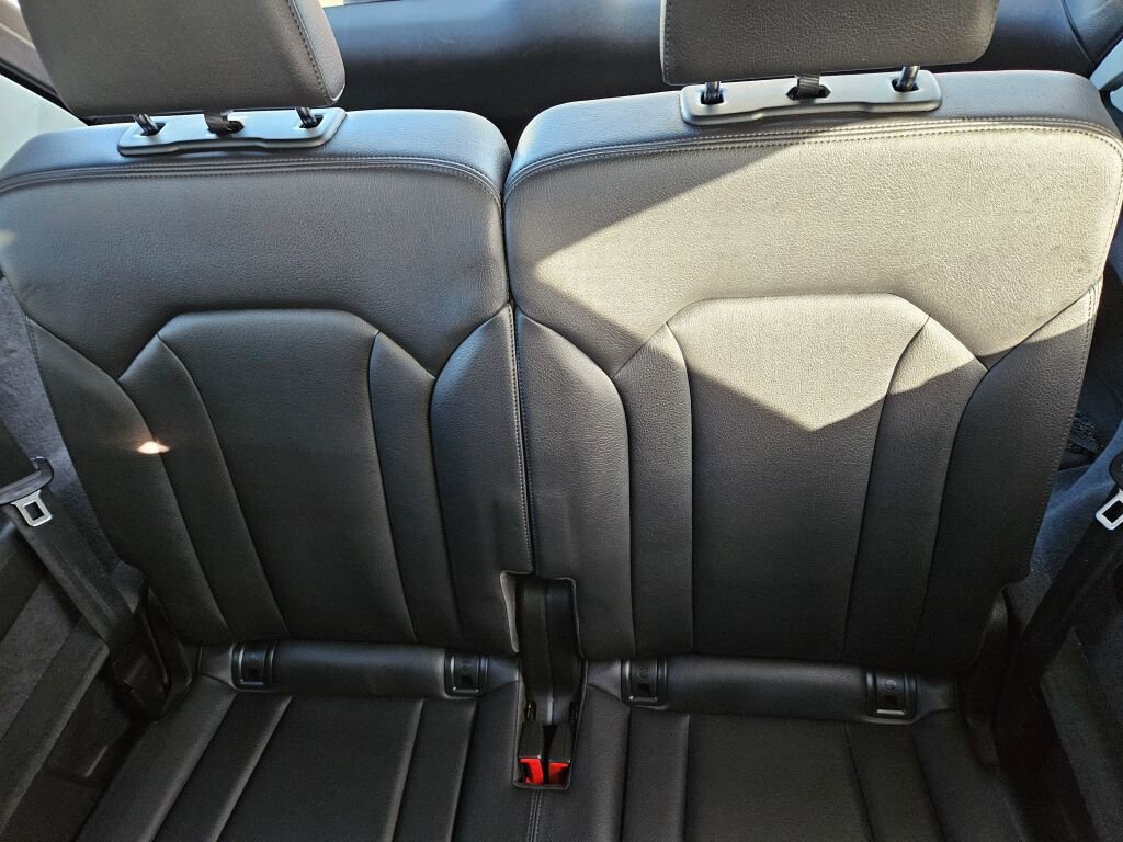 Used 2019 Audi Q7 3.0T Premium Plus w/ Premium Plus Package image 16