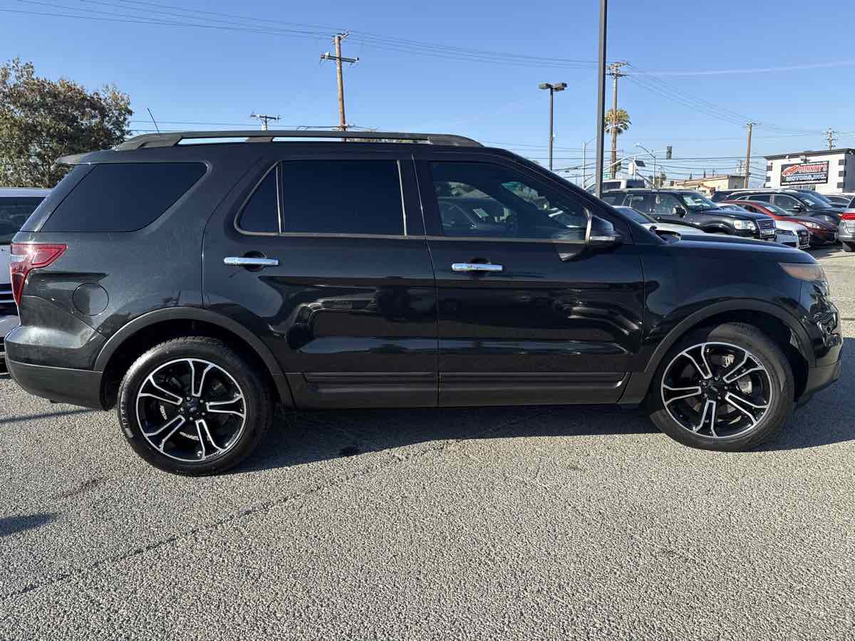 Used 2014 Ford Explorer Sport w/ Equipment Group 401A AWD/4WD image 4