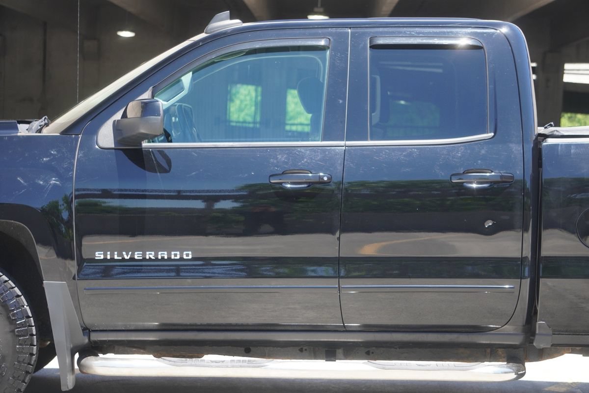 Used 2018 Chevrolet Silverado 1500 LT AWD/4WD image 34