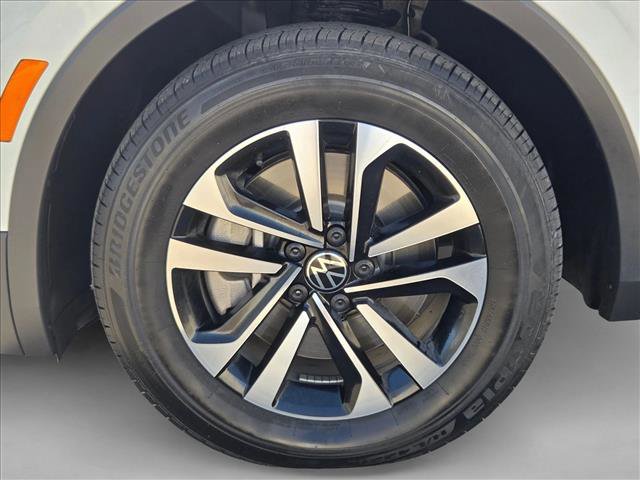 Used 2023 Volkswagen Tiguan S image 22
