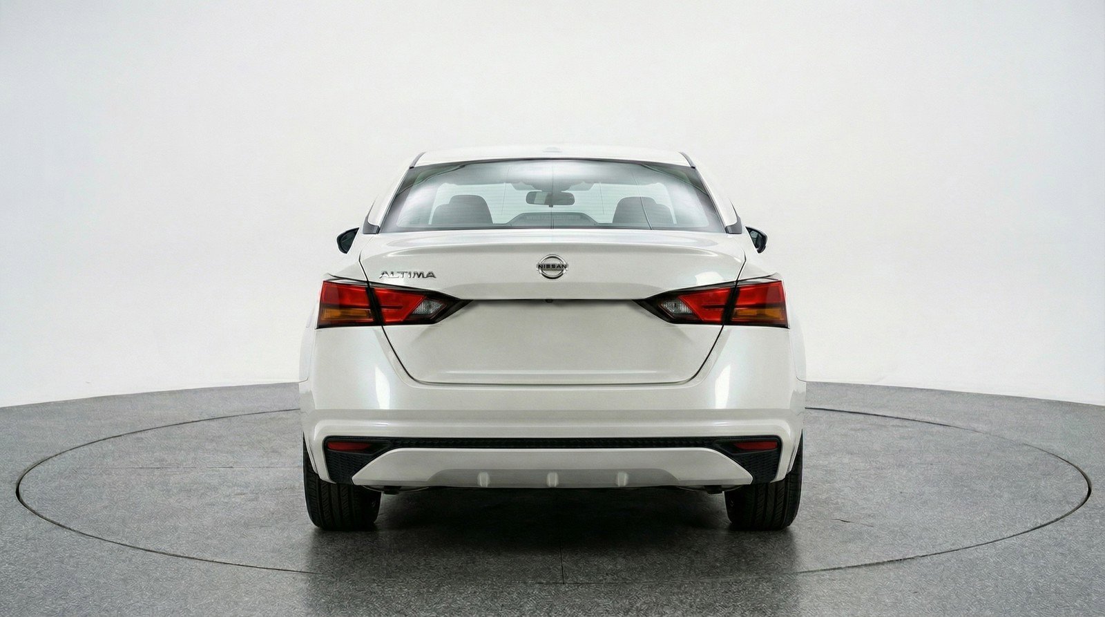 Used 2025 Nissan Altima 2.5 SV image 7