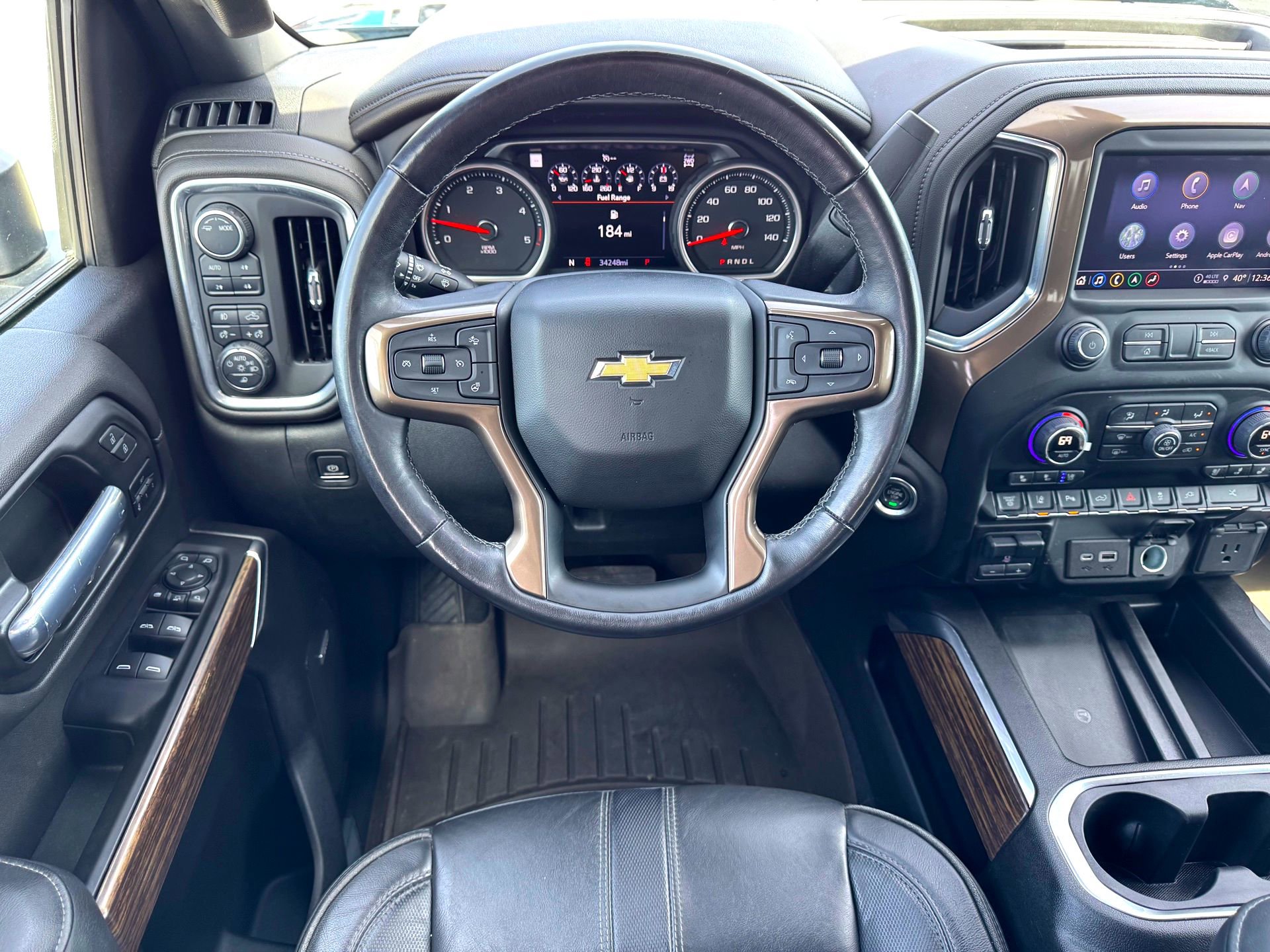 Used 2022 Chevrolet Silverado 3500 High Country w/ Technology Package image 24