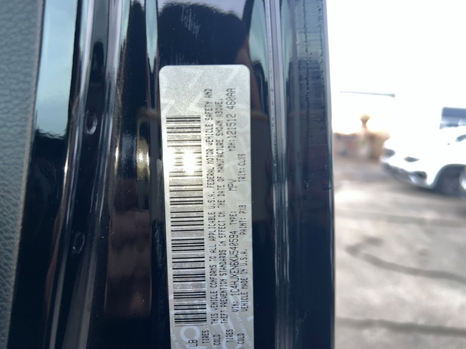 Used 2019 Jeep Wrangler Unlimited Sahara w/ Cold Weather Group image 27