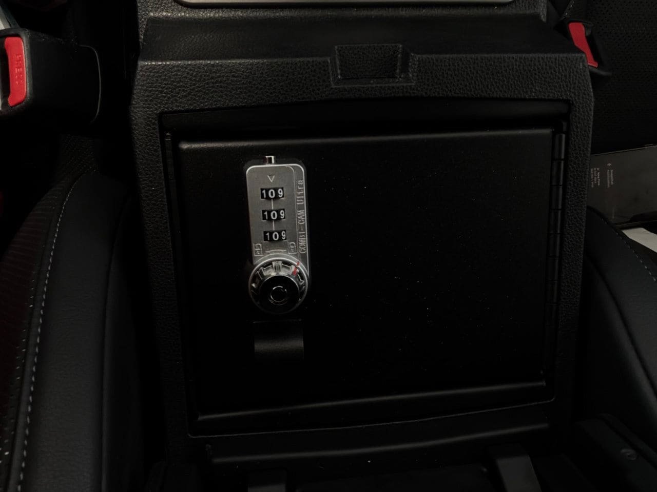 Used 2024 Toyota Tacoma TRD Off-Road w/ TRD Off Road Premium Package AWD/4WD image 33