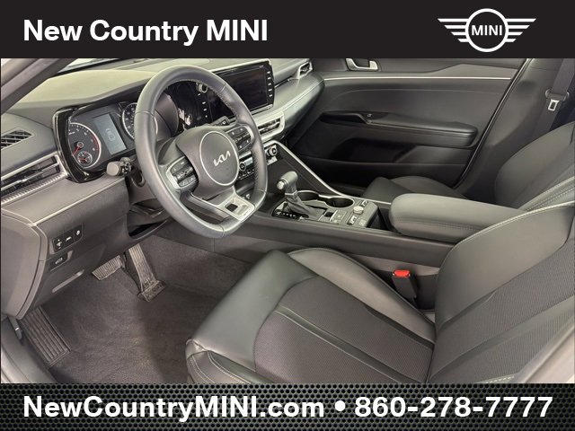 Used 2024 Kia K5 GT-Line w/ GT-Line Premium Package image 9