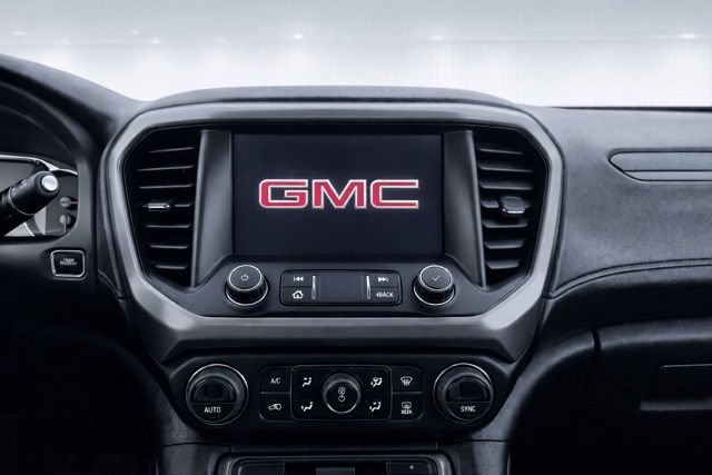 Used 2023 GMC Acadia AT4 w/ GMC Pro Grade Package AWD/4WD image 19