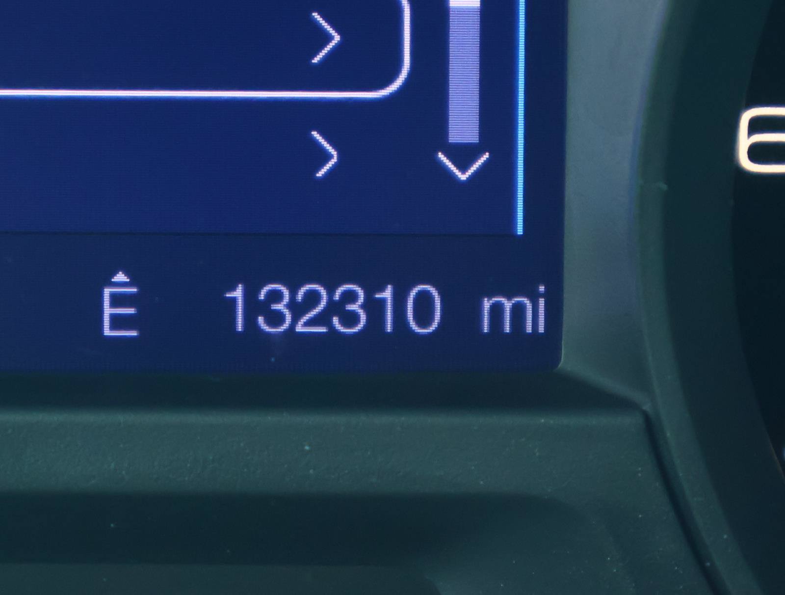 Used 2013 Ford Explorer XLT FWD image 24