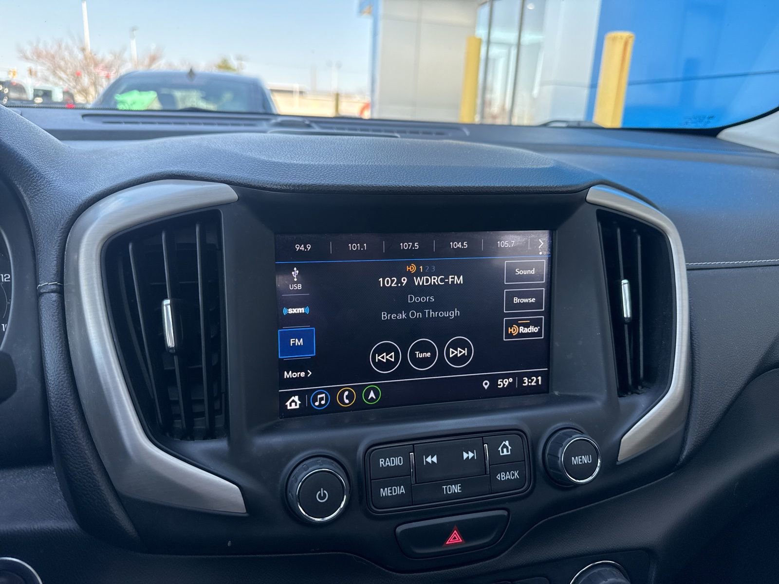 Used 2018 GMC Terrain Denali w/ Comfort Package image 21